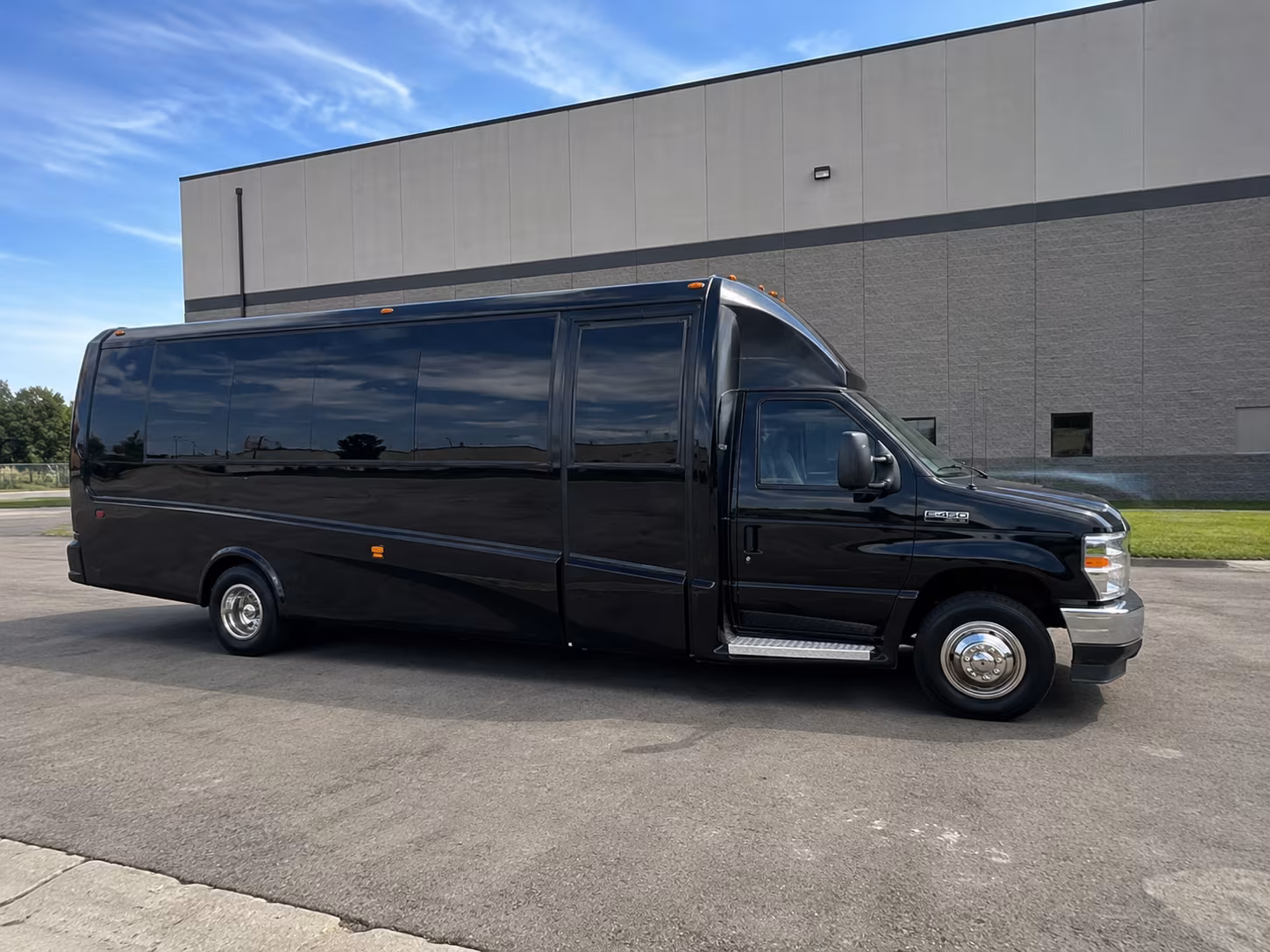 san marcos bus rentals