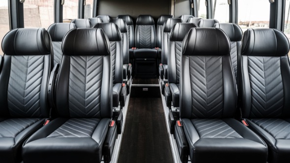 18 passenger minibus rental carlsbad